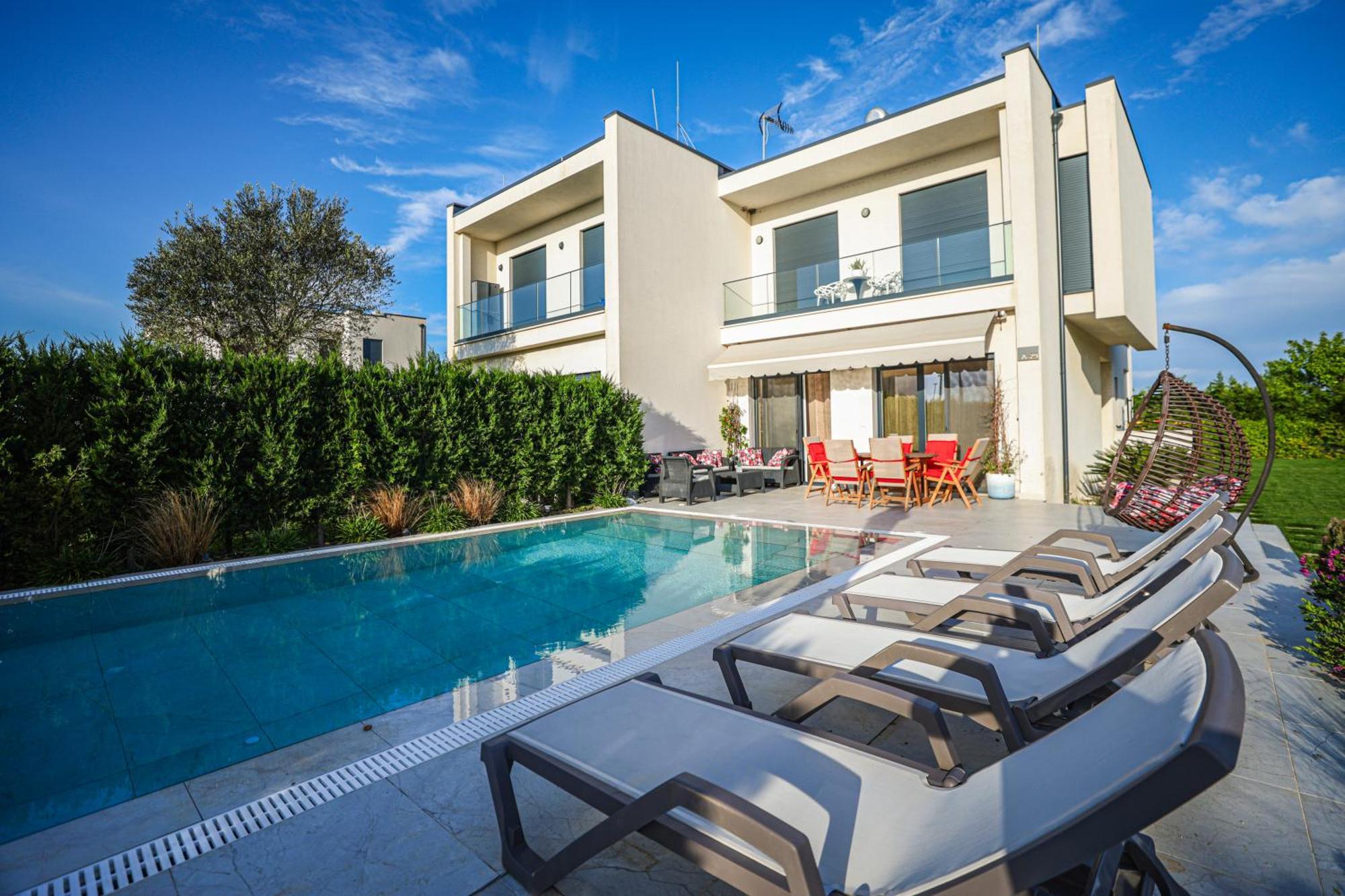 Vila 29 Valamar ดูร์เรส ภายนอก รูปภาพ