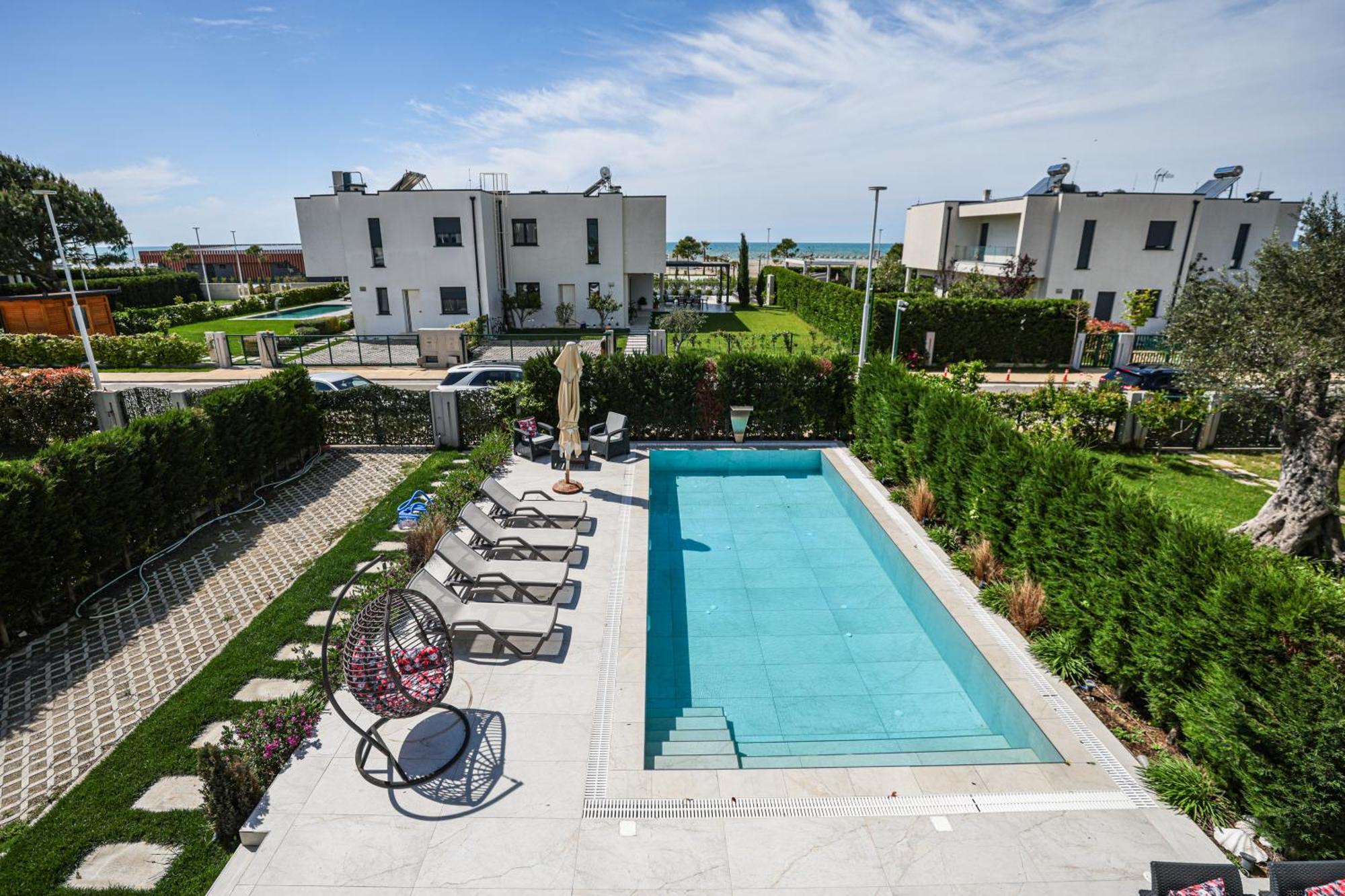 Vila 29 Valamar ดูร์เรส ภายนอก รูปภาพ