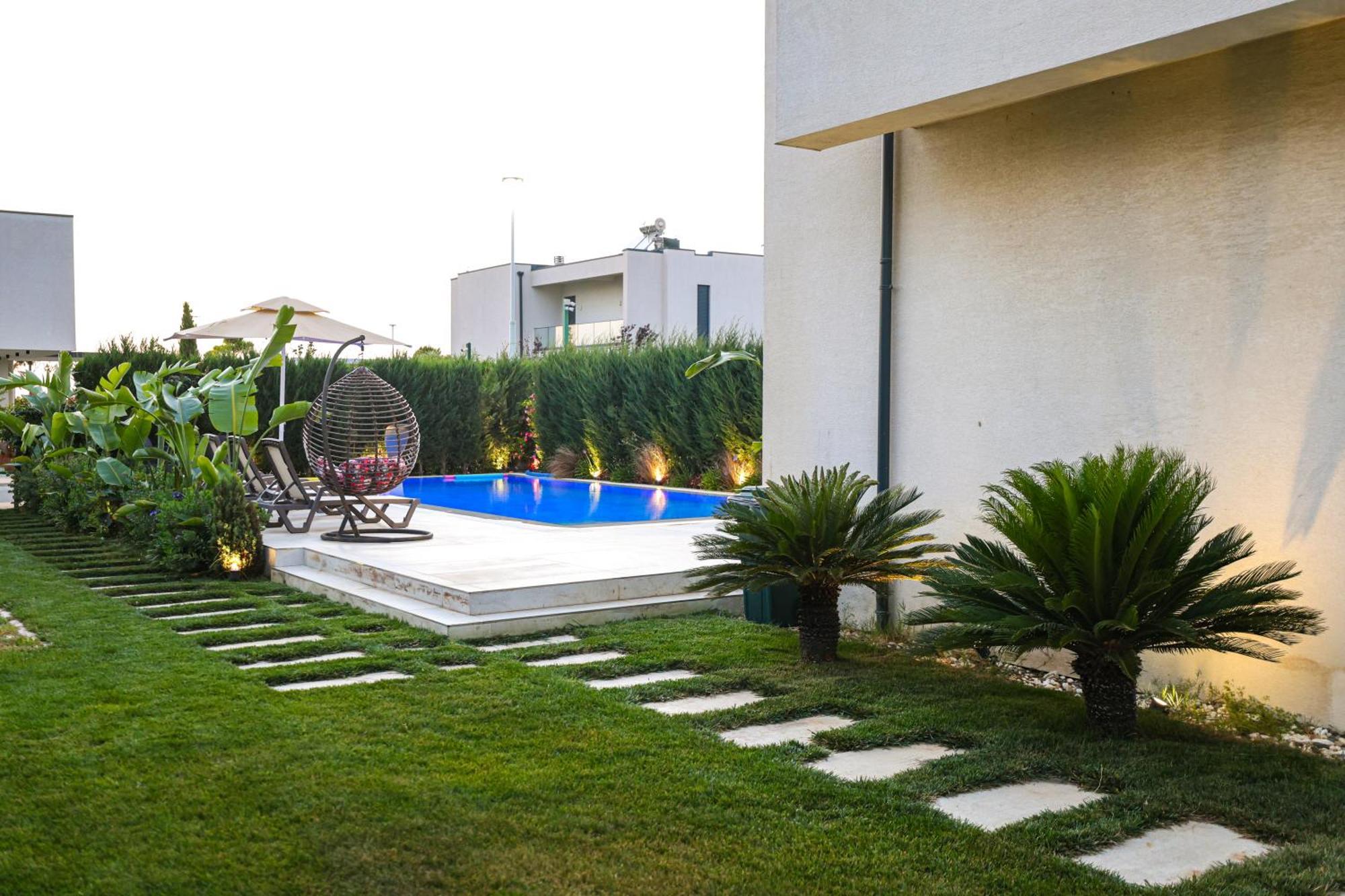 Vila 29 Valamar ดูร์เรส ภายนอก รูปภาพ